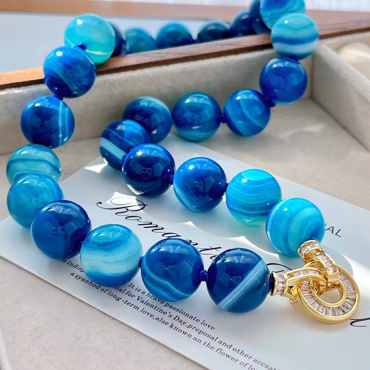 Blue Agate Energy Gift Box: A special gift for ladies symbolizing tranquility and strength